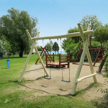 Lägenhet Club By Interhome Balatonfüred