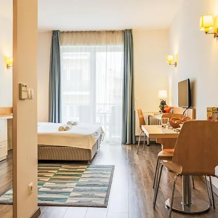 Club By Interhome Apartment Balatonfüred
