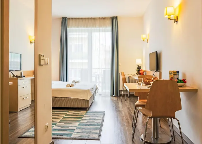 Club By Interhome Apartament Balatonfüred
